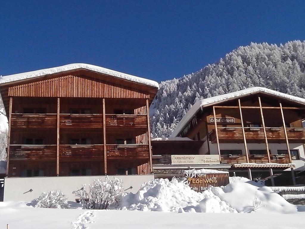 Hotel Edelweiss Malles Venosta Rum bild