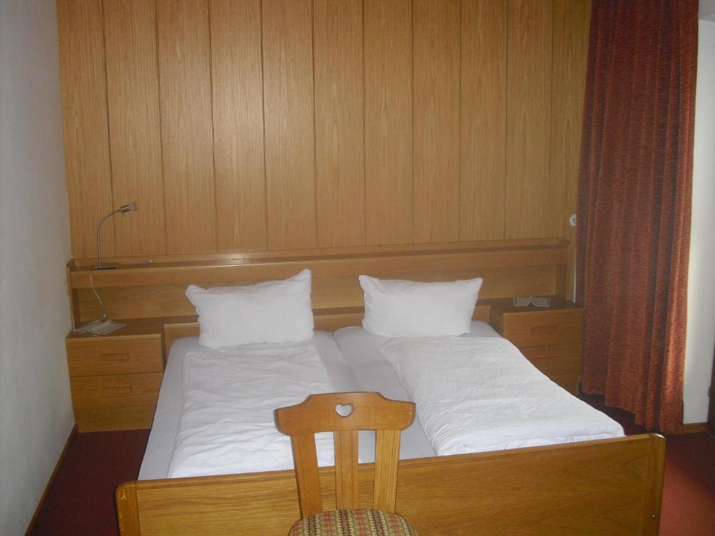 Hotel Edelweiss Malles Venosta Rum bild
